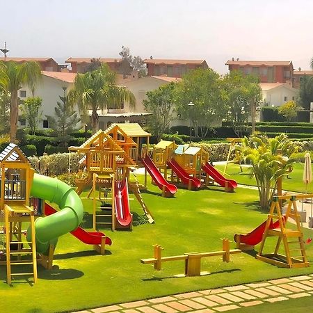 Jaz Little Venice Golf Resort Ain Sukhna Exterior foto Playground in El Alamein
