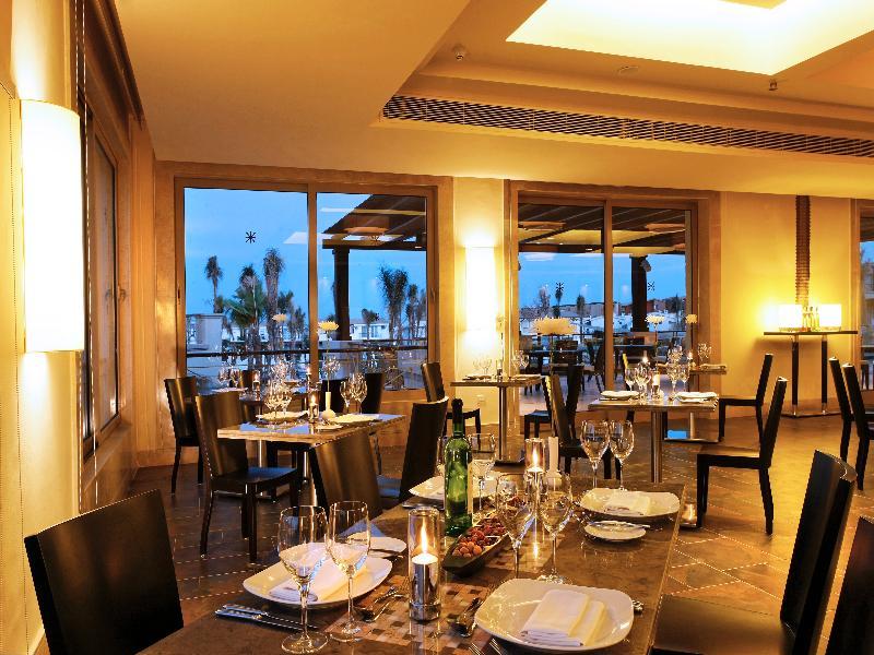 Jaz Little Venice Golf Resort Ain Sukhna Exterior foto The restaurant
