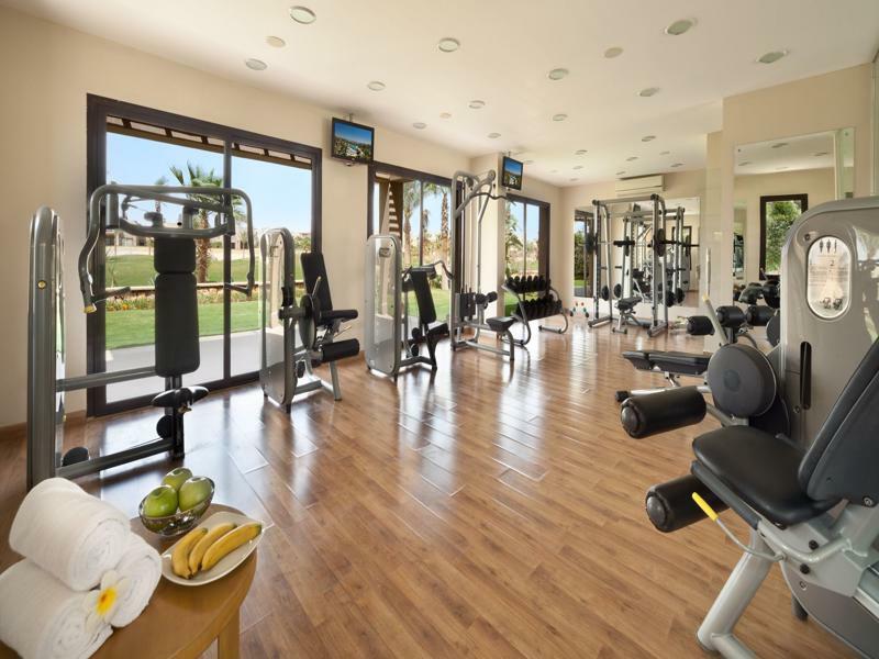 Jaz Little Venice Golf Resort Ain Sukhna Exterior foto The gym at the resort